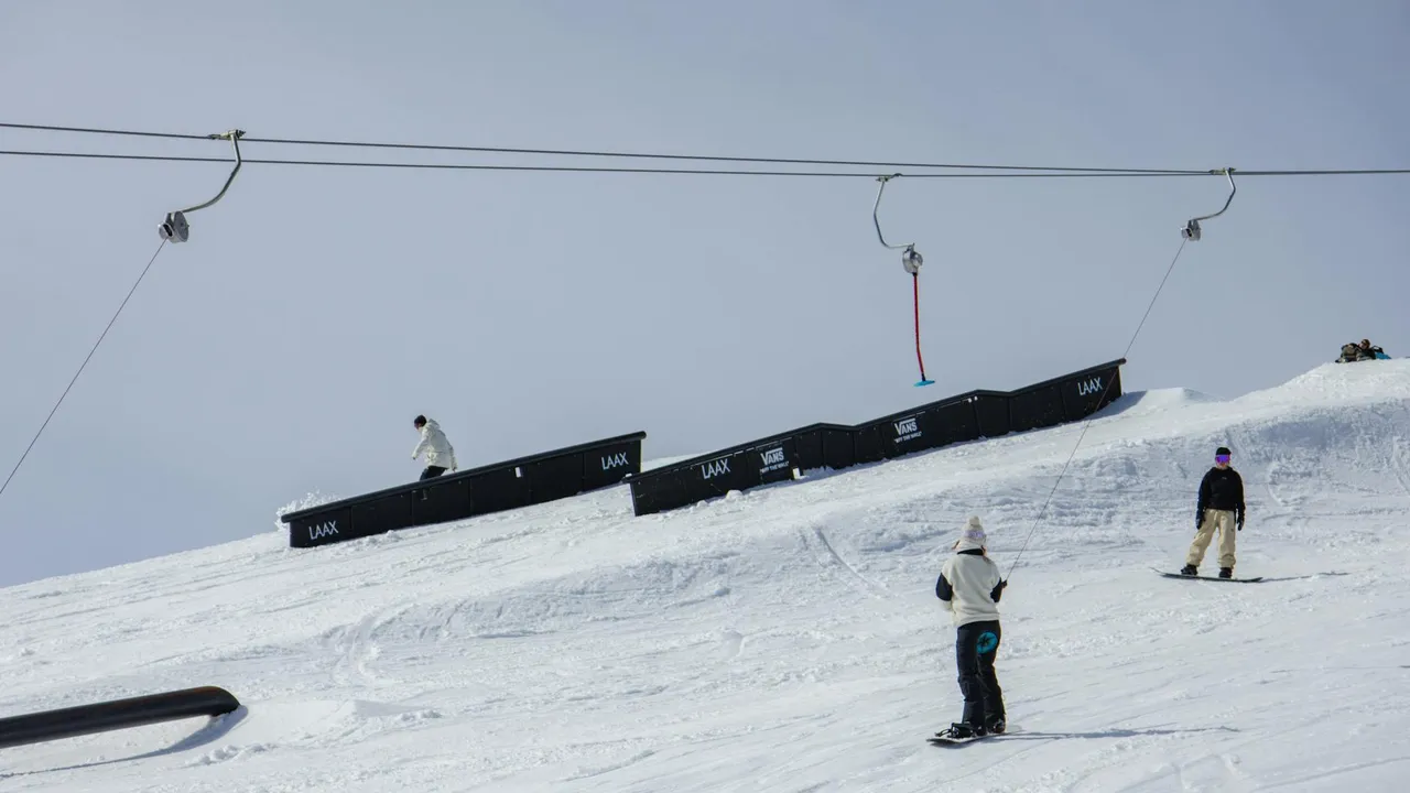 Skirejse til LAAX i Schweiz